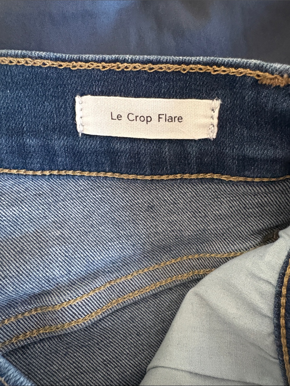 FRAME Le Crop Flare Raw Hem High Rise Jeans (Washington Circle) Medium Blue 24 - Picture 4 of 5